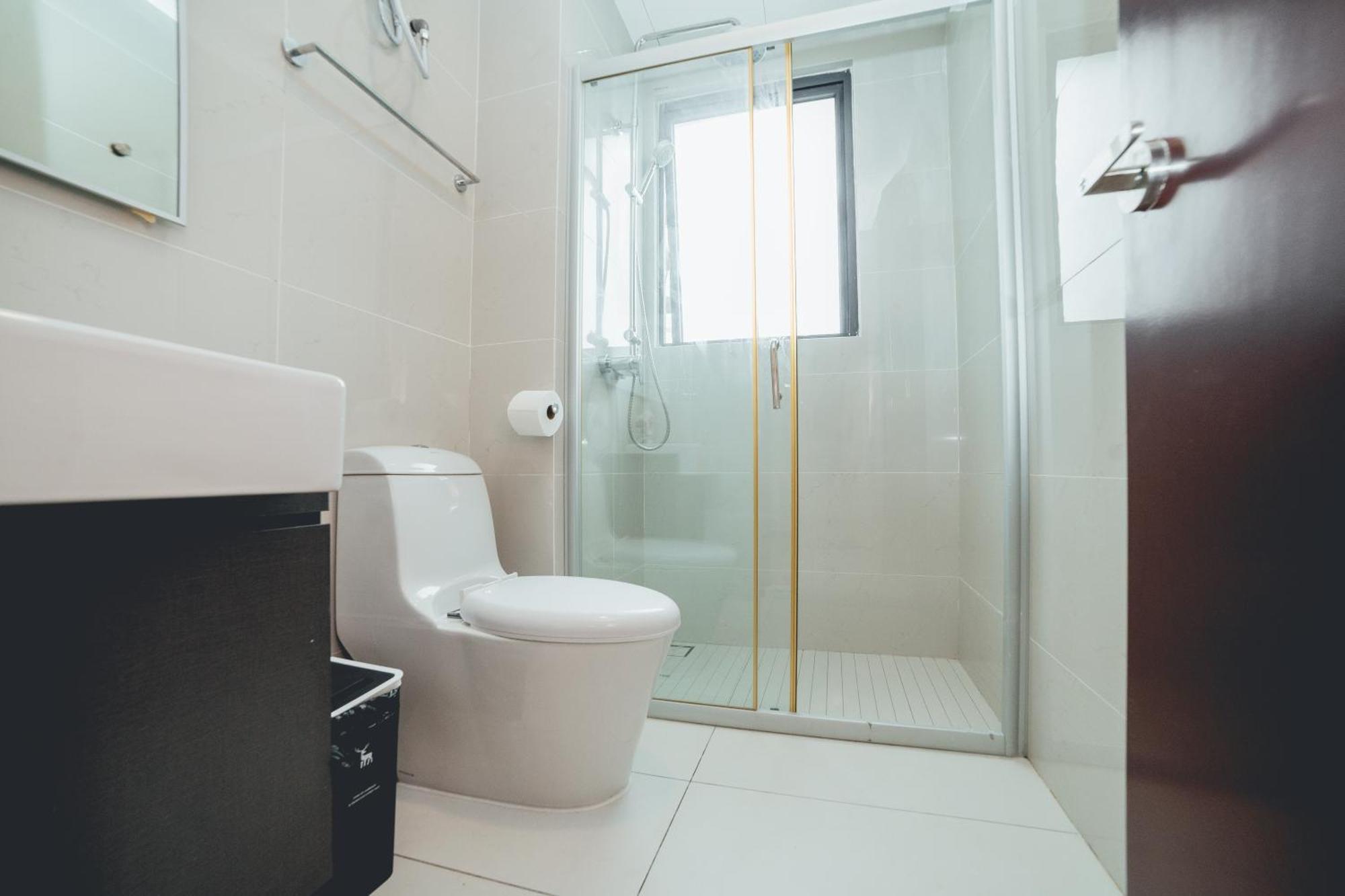 Apartment Danga Bay Harmony Hideout 3br 8pax Balcony Seaview By Our